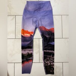 Colorado Leggings by Colorado Threads